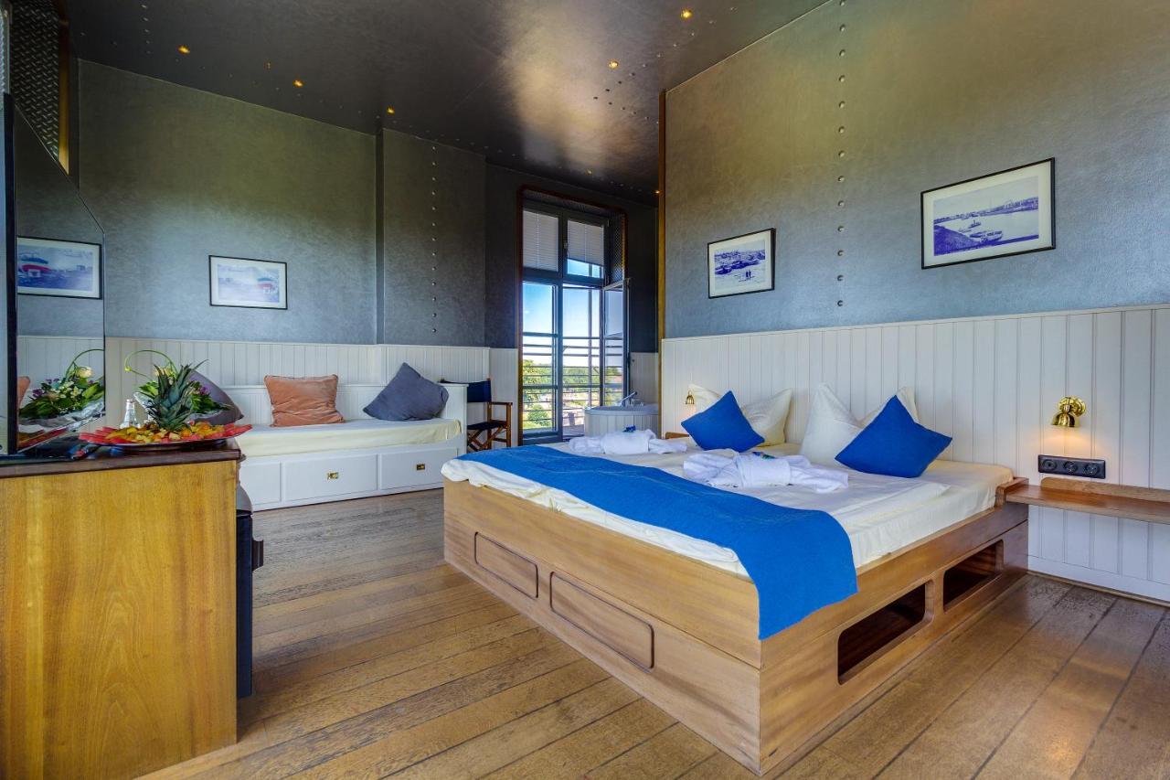 Hotel Doemitzer Hafen Ngoại thất bức ảnh