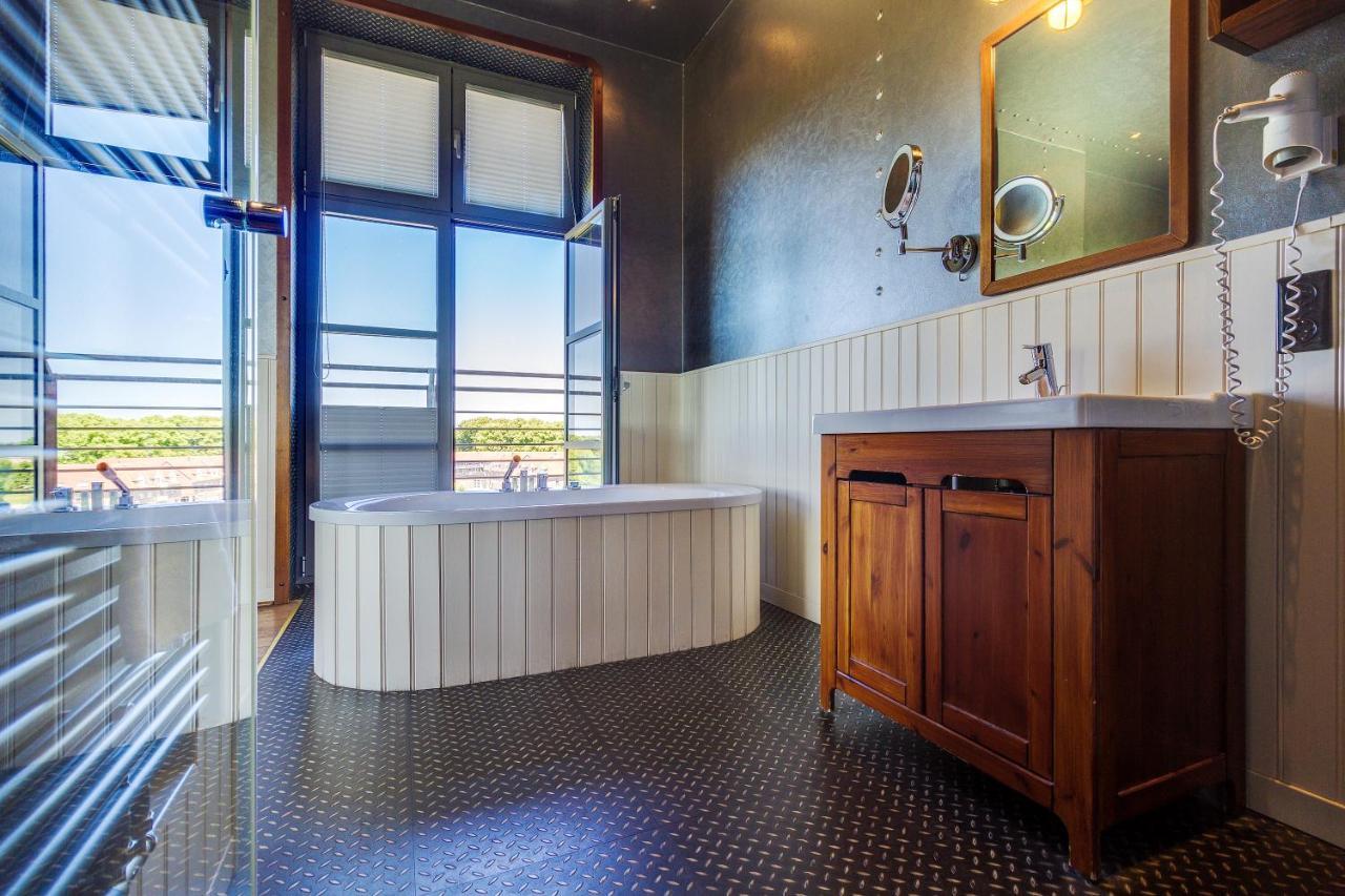 Hotel Doemitzer Hafen Ngoại thất bức ảnh