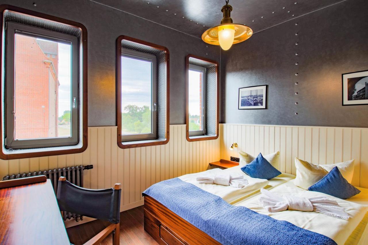 Hotel Doemitzer Hafen Ngoại thất bức ảnh