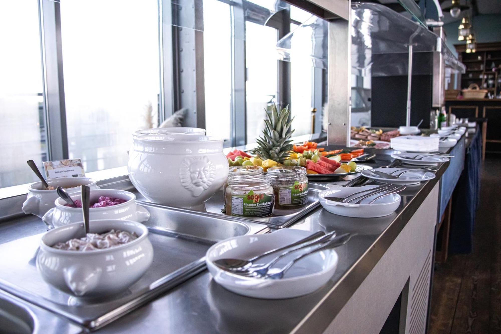 Hotel Doemitzer Hafen Ngoại thất bức ảnh