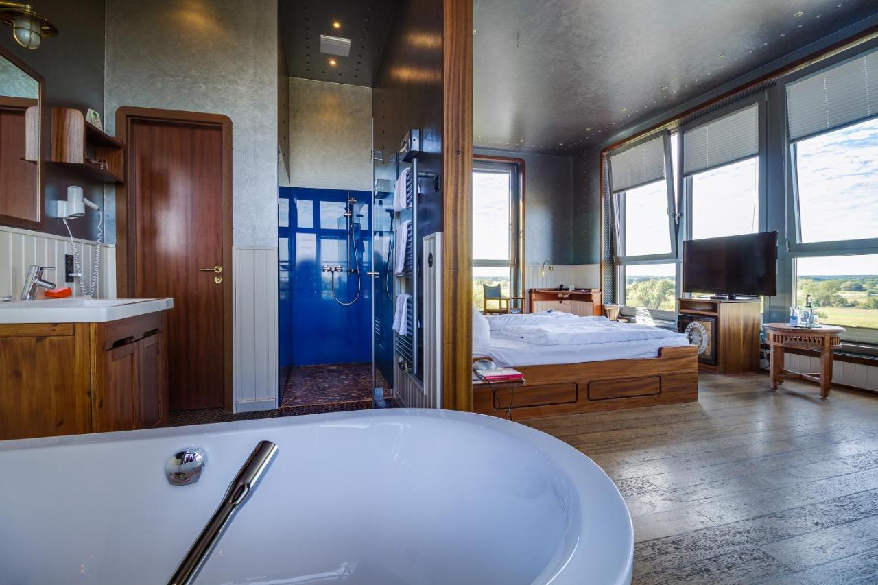 Hotel Doemitzer Hafen Ngoại thất bức ảnh
