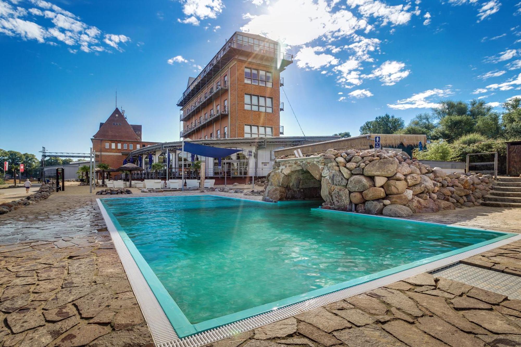 Hotel Doemitzer Hafen Ngoại thất bức ảnh